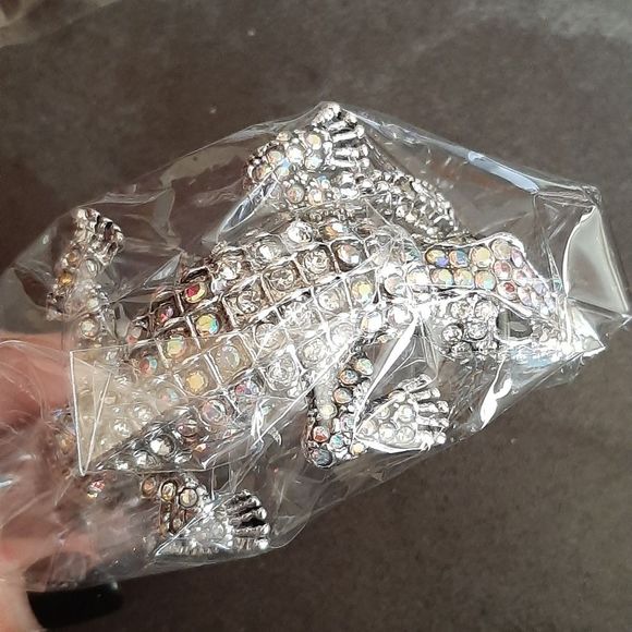 Silver titanium irridescent crystal alligator crocodile goth chic bracelet new - Picture 5 of 5